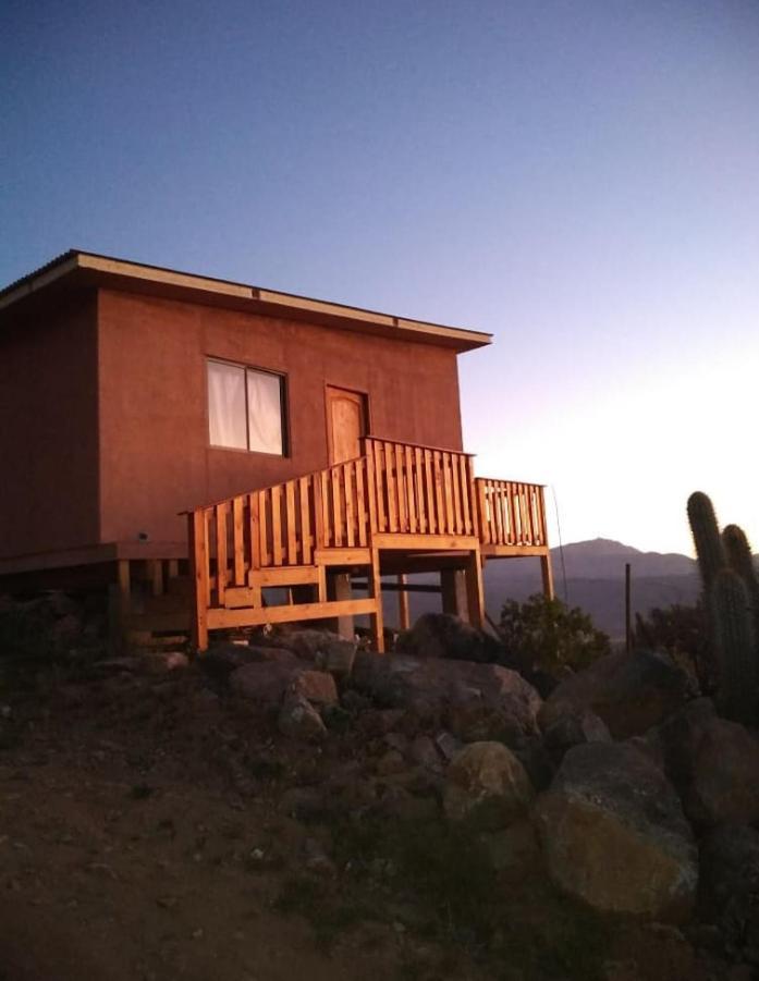 Cabana Equipada A 300 Metros Del Observatorio Mamalluca Vicuña المظهر الخارجي الصورة